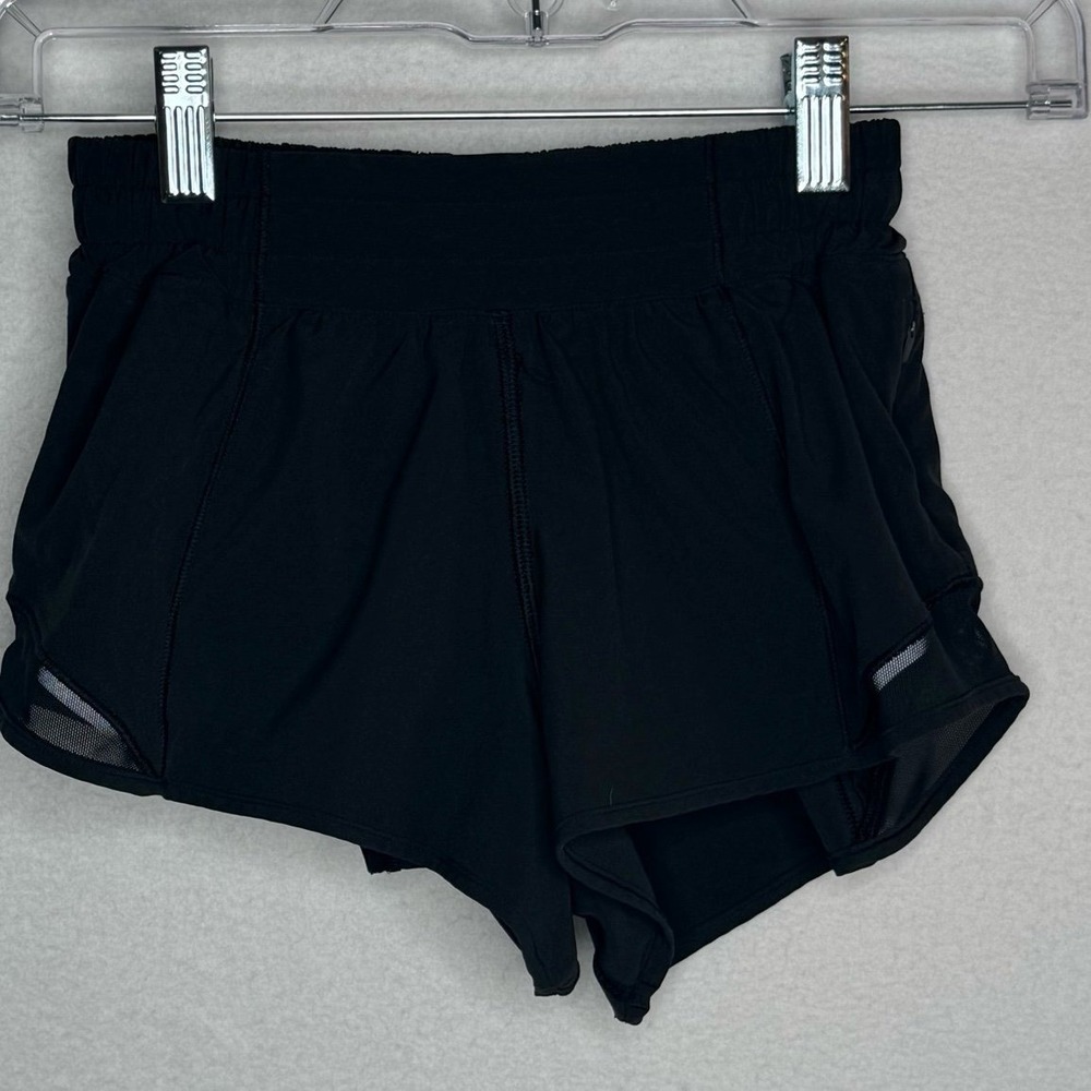 Lululemon Hotty Hot Short II 2.5 Black Low Rise Lined Running Women's 2 W7ARKR